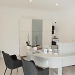 ホステル Hostelccportimao