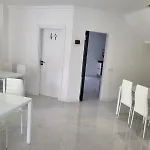 Hostelccportimao ホステル ポルティマン